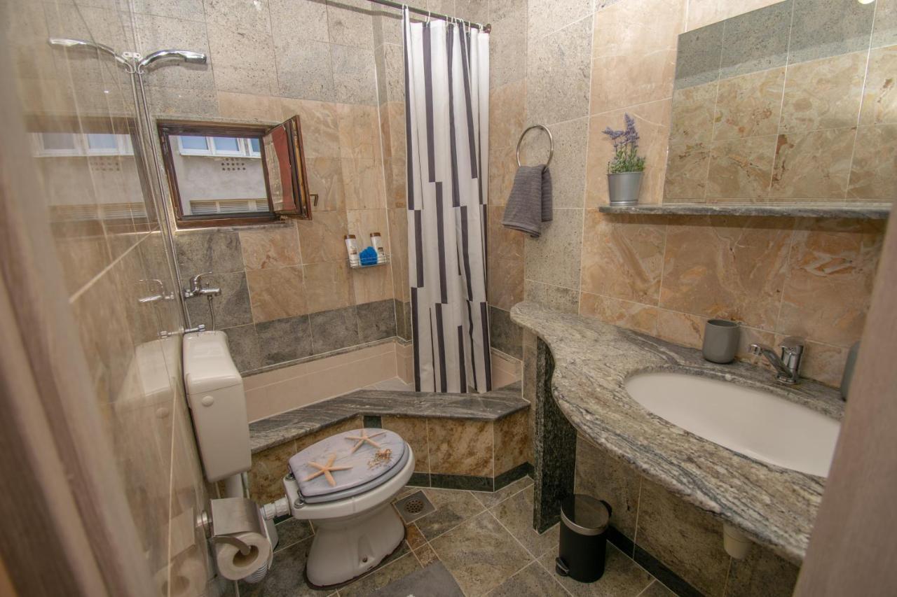 Ferienwohnung Studio Apartman Dalia Zagreb Exterior foto